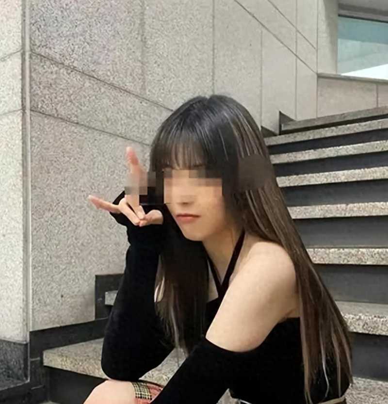 奇闻！湖南七十老头和11位少女共生14子，最小情妇03年！